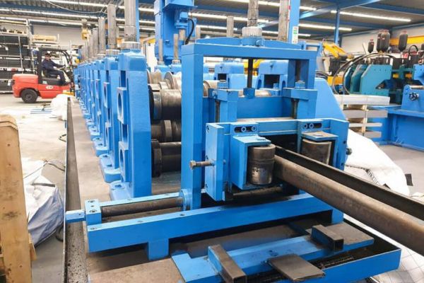 Profilieranlagen für C- und D-Profile