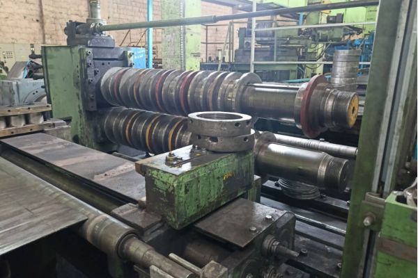 Längsteilanlage 1.520 x 4,0 mm