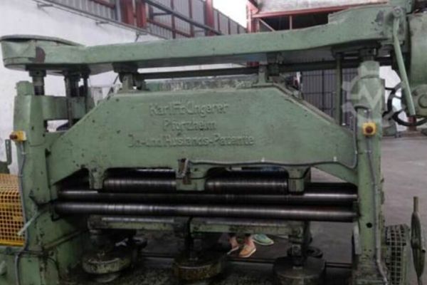 Richtmaschine 1.600 x 20 mm