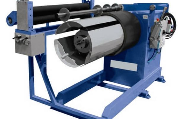 Mini-Längsteilanlage 1.000 / 1.250 / 1.500 x 1,5 mm