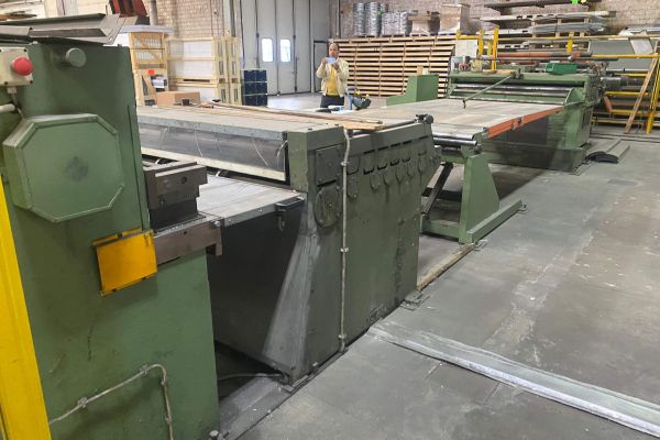 Längs-Querteilanlage 1.500 x 2,0 mm