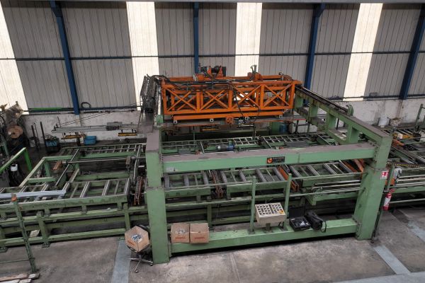 Profilieranlage für C-Profile 120 - 300 x 70 mm