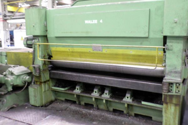 Richtmaschine 2.500 x 16 mm / 2.000 x 20 mm