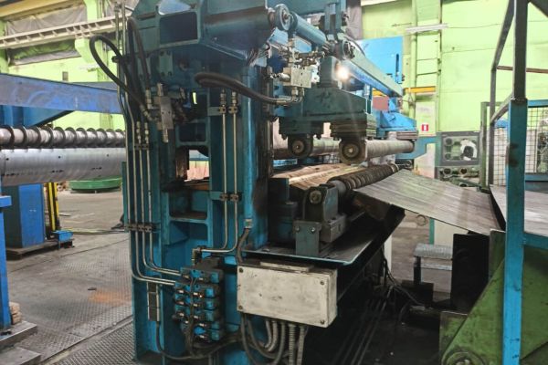 Längsteilanlage 1.520 x 4,0 mm