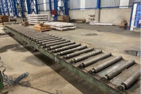 Querteilanlage 2.050 x 6 / 8 mm