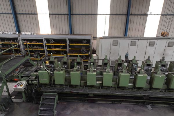 Profilieranlage für C-Profile 120 - 300 x 70 mm