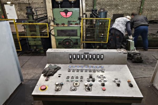 Cut to lenght line 2,000 x 13 / 15 mm