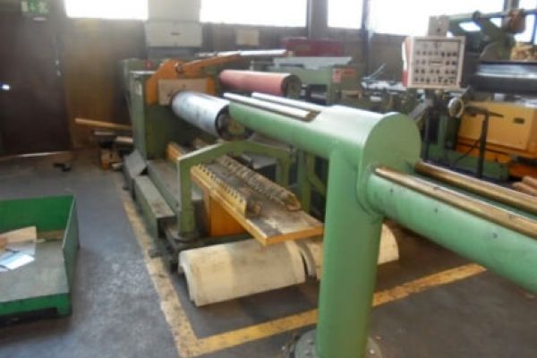 Un-rewinding line 1,500 x 0.5 / 1.5 mm