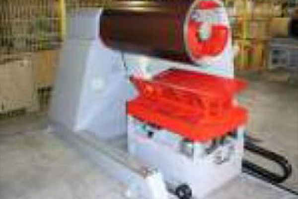 Decoiler 1,500 mm x 10 to.