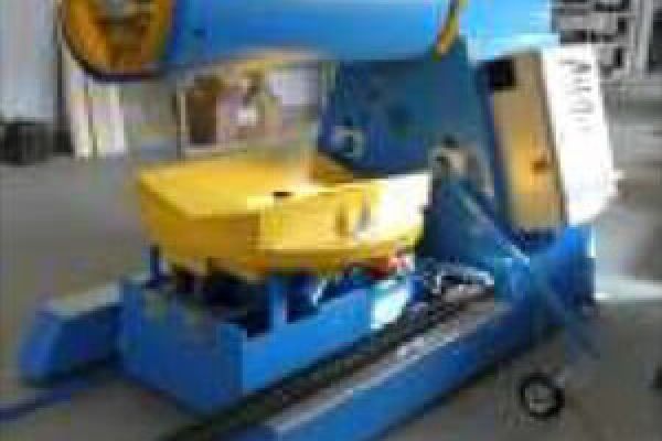 Decoiler 1,500 mm x 10 to.