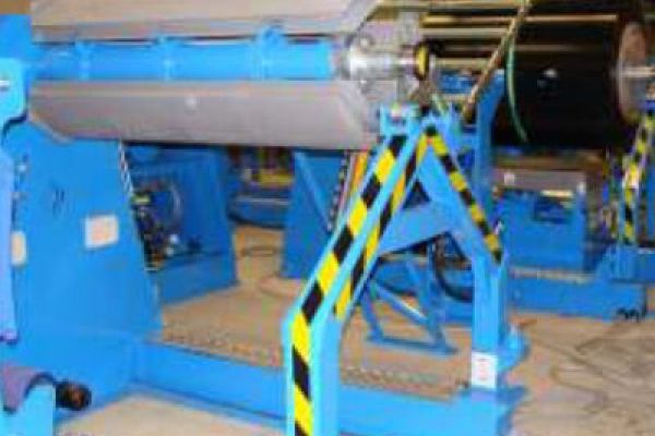 Decoiler 1,500 mm x 10 to.