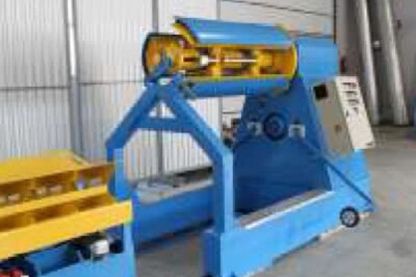 Decoiler 1,500 mm x 10 to.