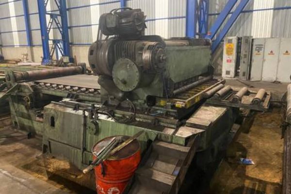 Cut to lenght line 2,200 x 6.0 mm